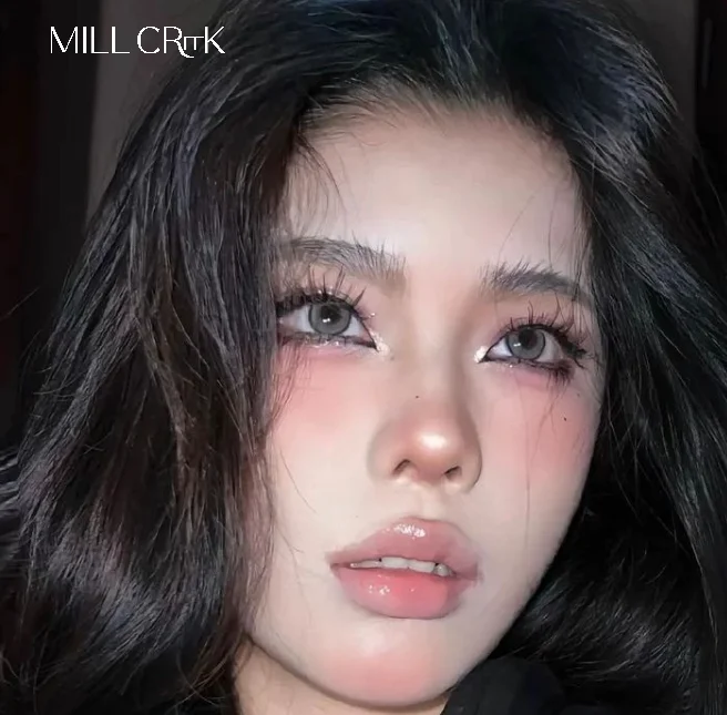 Mill Creek big eye looking circle eye colored contact lens 14.5 mm contact lenses contact lens myopia