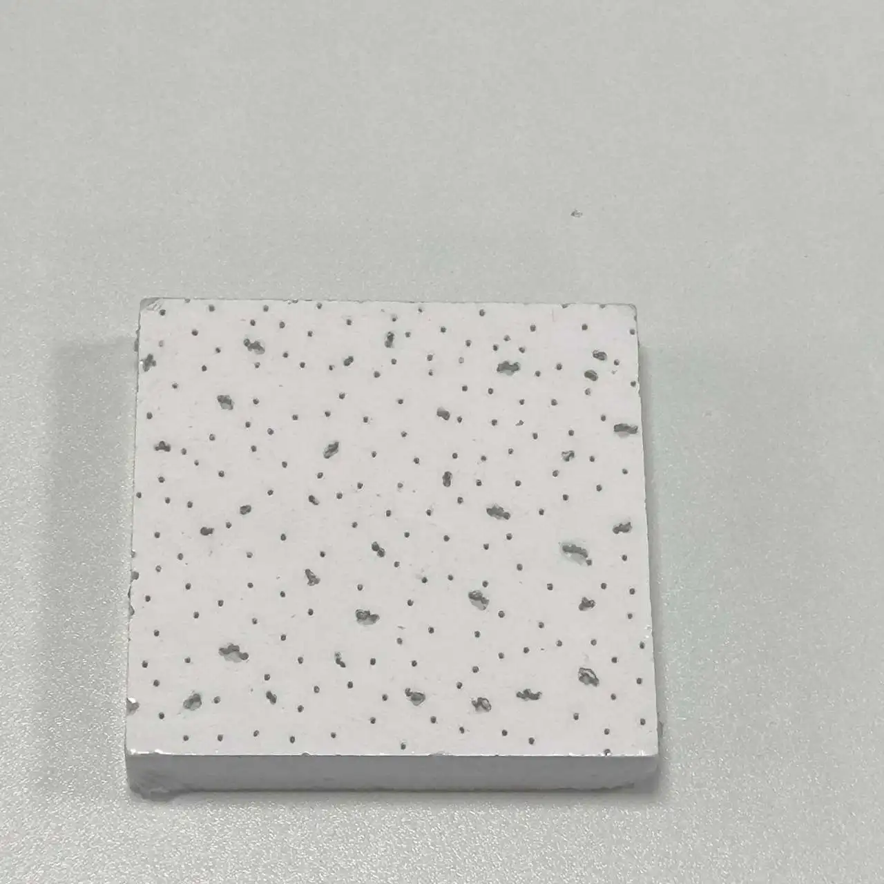 Suspended Mineral fiber Ceiling board,,fine fissued NRC 0.55