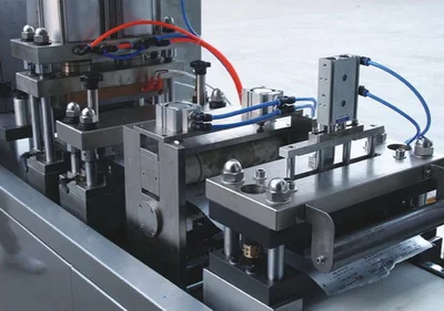 Wholesale Thermoforming Sealing Automatic Tablet Pack Blister Packing Machine