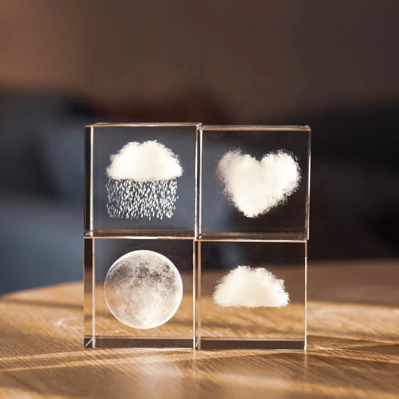 Hotsale 3d Laser Crystal Cube Holographic Display Paperweight Figurine Gift Custom Photo Laser Crystal Blocks For Wholesale