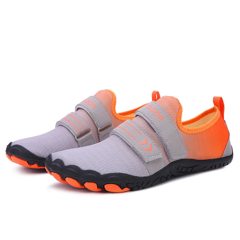 Outdoor stream breathable wading shoes men lovers beach swimming mountaineering rock climbing shoes indoor running fitness