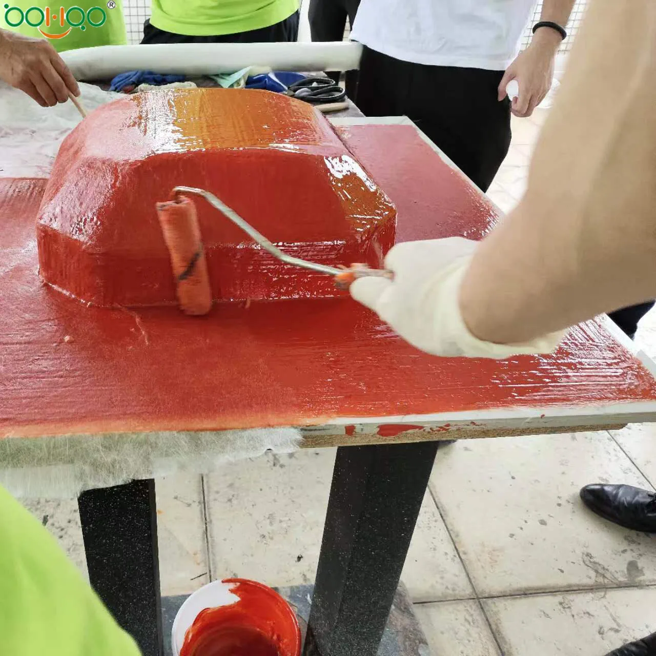 Easy operation and cleaning fiberglass  tool rollers for FRP composites handy layup process and paint roller