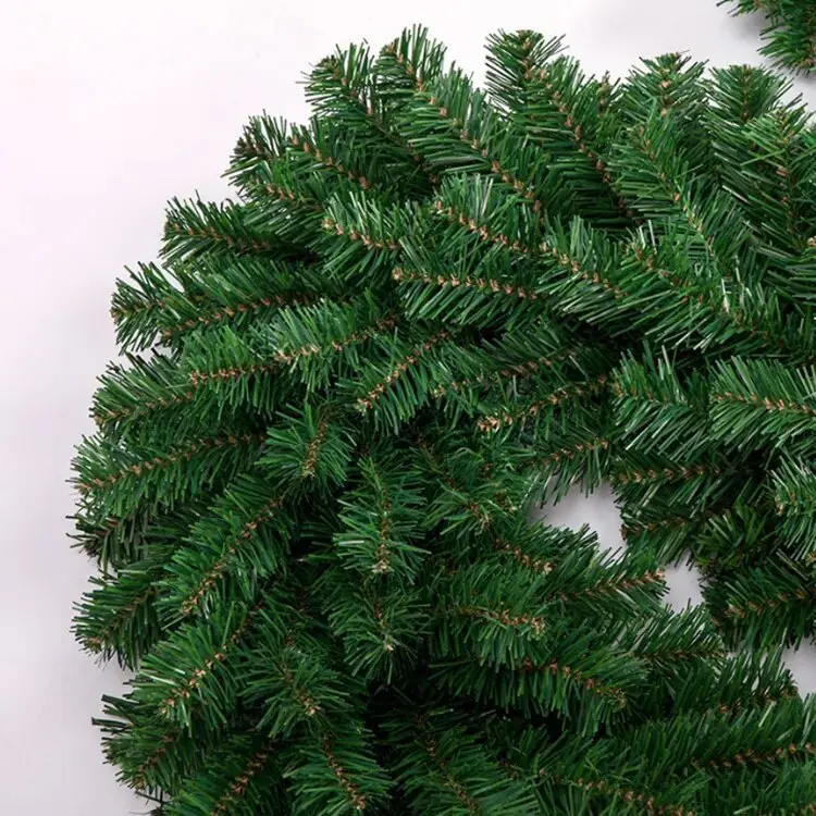 Wholesale Half-Raw Fireproof PVC 9 Feet Thick Fluffy Fact Christmas Decoration Christmas wreath decor