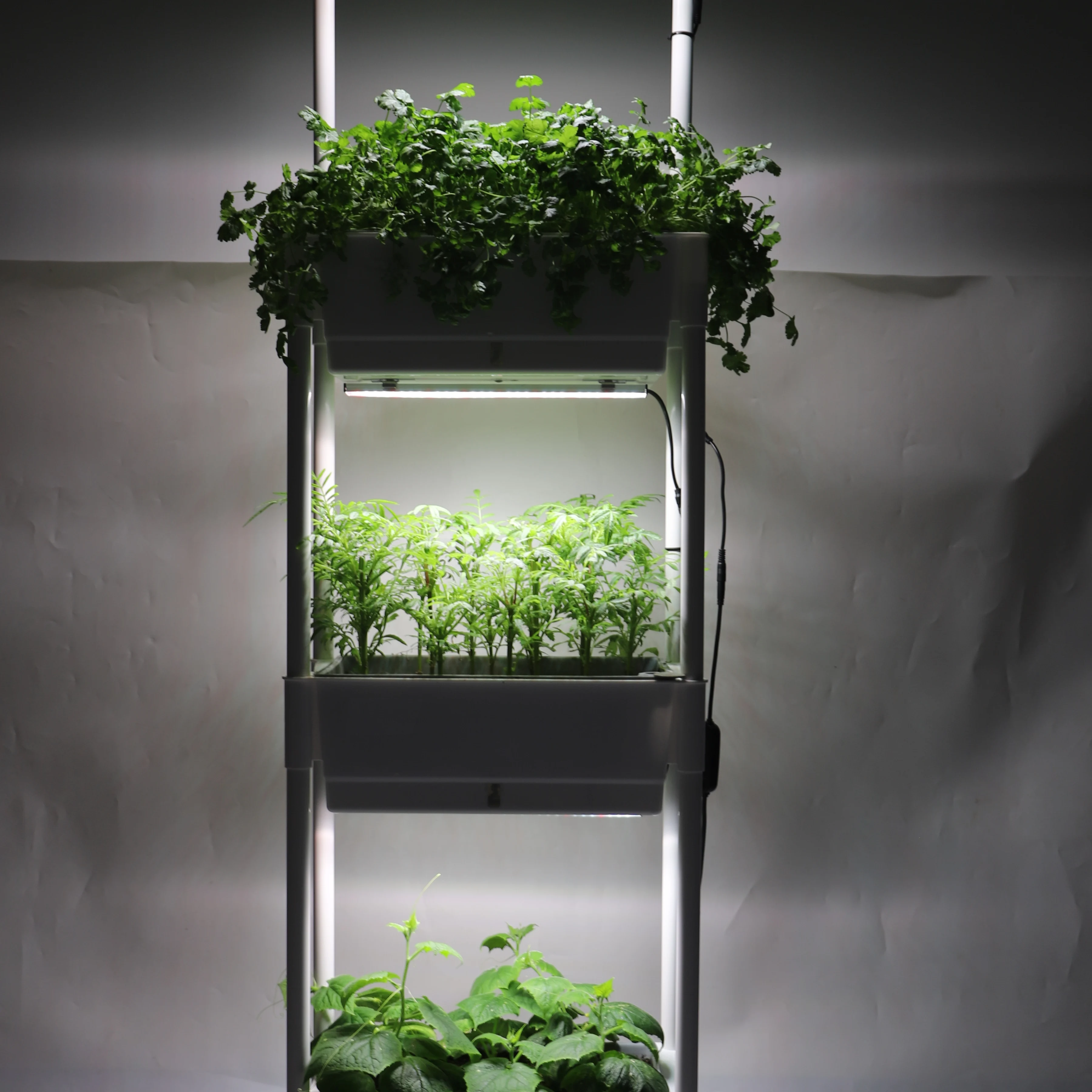 3 Layer Vertical Horticulture Green Farm Self Watering Indoor Garden Grow Light Flower Plant Pot  For House Home Balcony