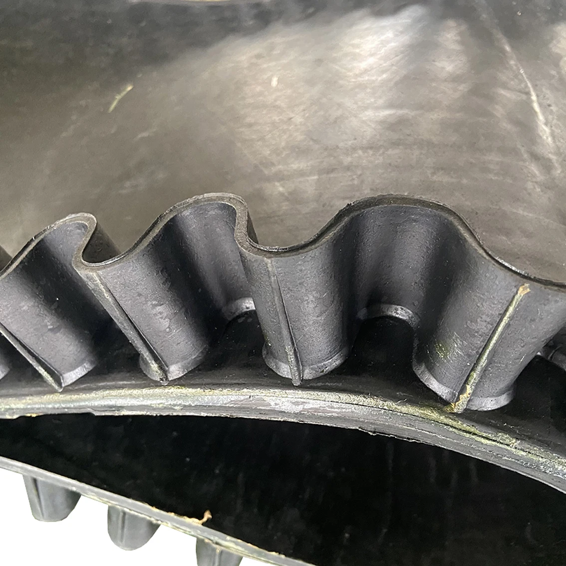 High Quality Wholesale High Transfer Capacity Sidewall Corrugated Belt Conveyor