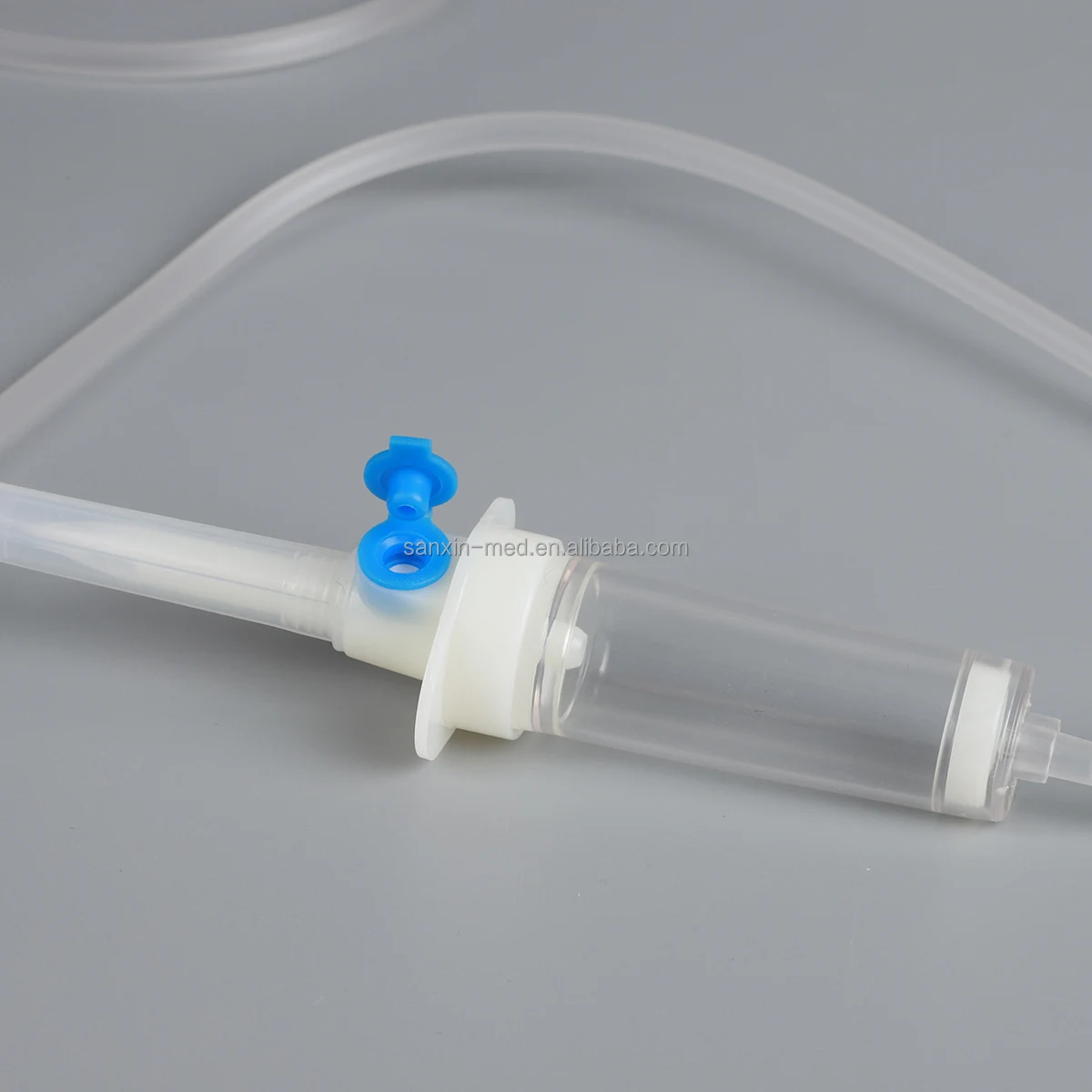 IV fluid flow regulator extension set