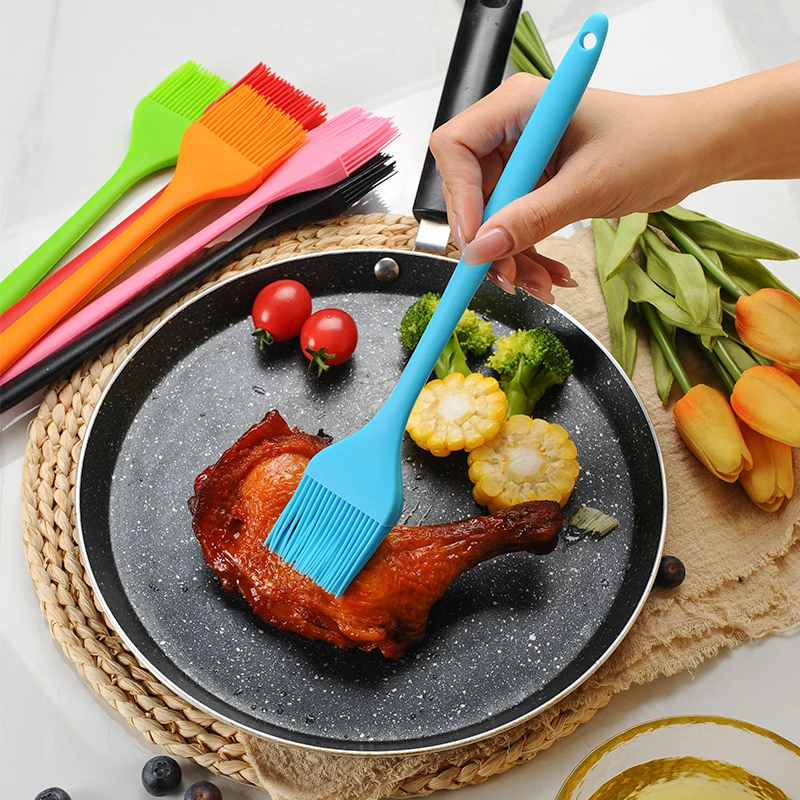 Food Grade Silicone Basting Brush Heat Resistant Pastry BBQ Grill Brush with Sticks Kitchen Cleaning Accessory for Home Use