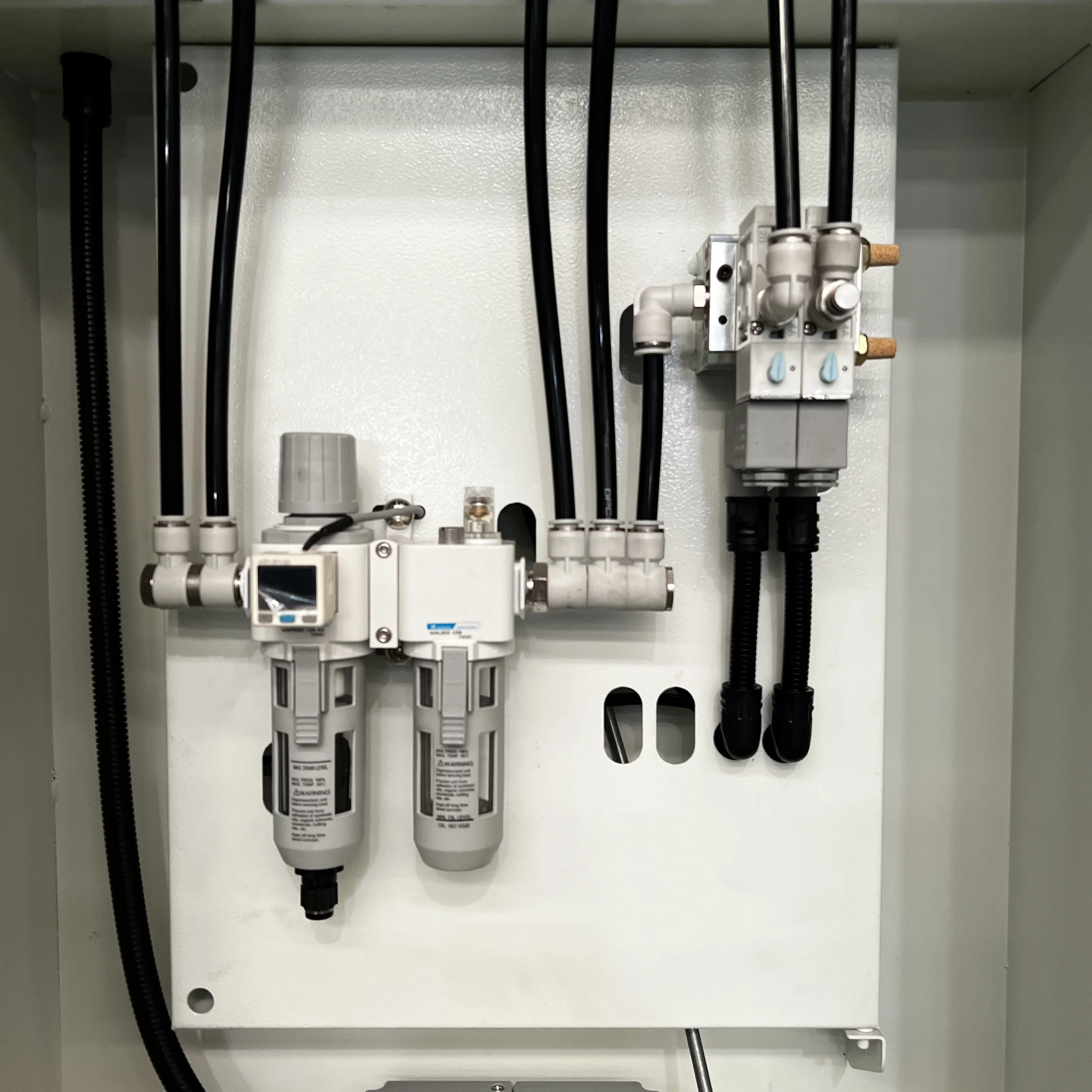 Mini Cnc Machining Center VMC500  With GSK control system