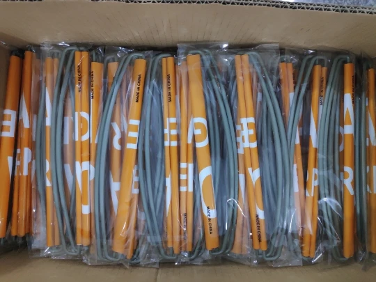 cheap stock fan roller sporting cheering banner