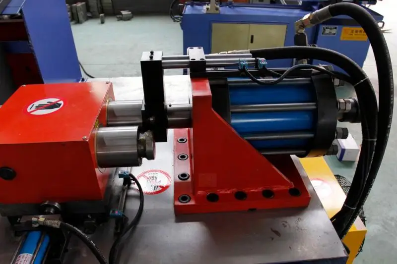 SG100CNC V-образная нержавеющая сталь металл автоматическая стальная труба Концевая формовочная