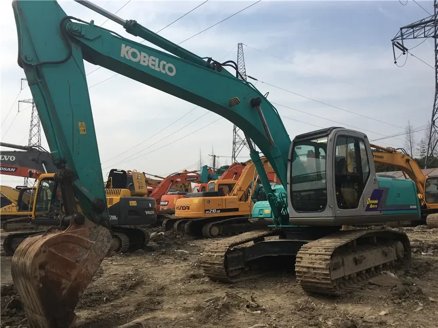 Used Japan kobelco sk200 excavator, used kobelco sk200-6 /sk200-8 /sk200-5/210-8 crawler digger for sale
