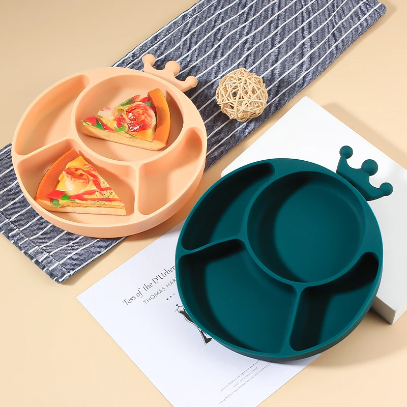 Food Grade Microwave Dishwasher Safe Crown Shape Silicone Tableware Divided Baby Toddler Suction Plates Grip Dish For Children