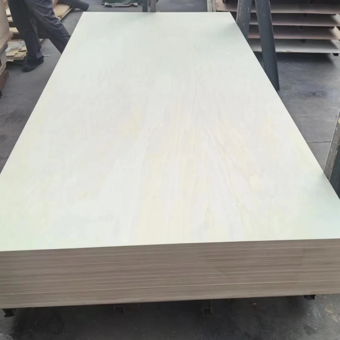 China Supplier Wholesale Basswood Plywood 1mm 2mm 3mm 4mm 5mm 6mm 7mm Basswood Sheets for Laser Cut DIY Model Craft Puzzle Toys
