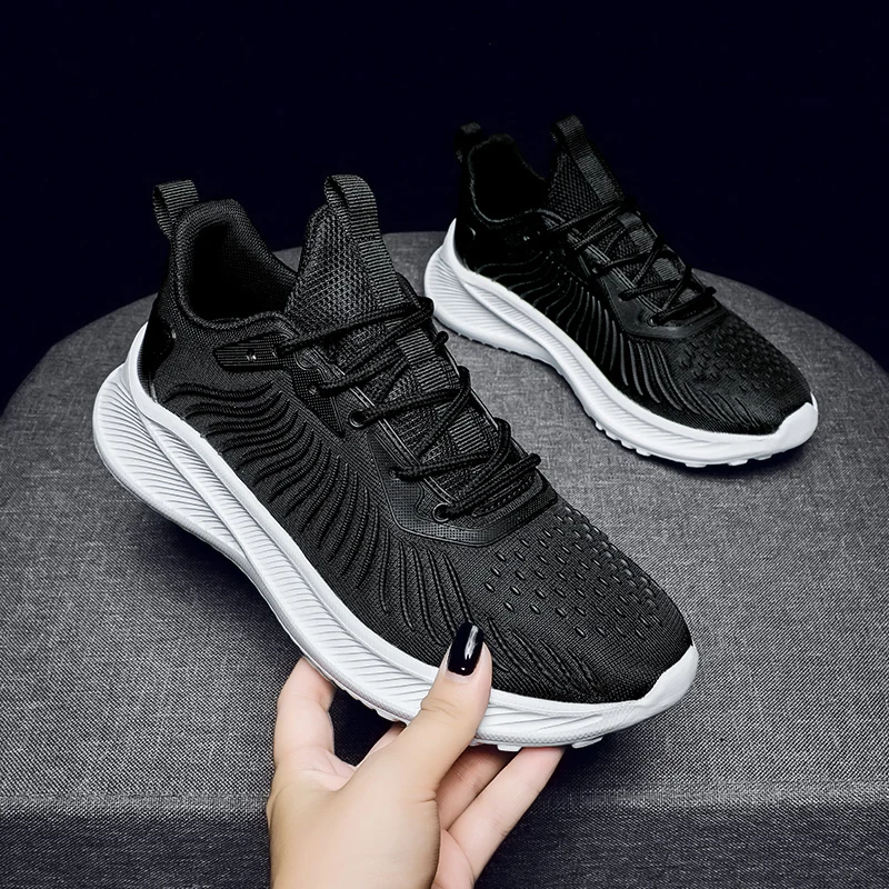2022 Low MOQ Manufacturer Mesh Upper Sports Shoes Sneaker Customized Low Price Men Custom Shoes Zapatos