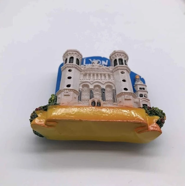 Resin 3D refrigerator magnets Lyon, France tourist souvenirs Resin handicraft