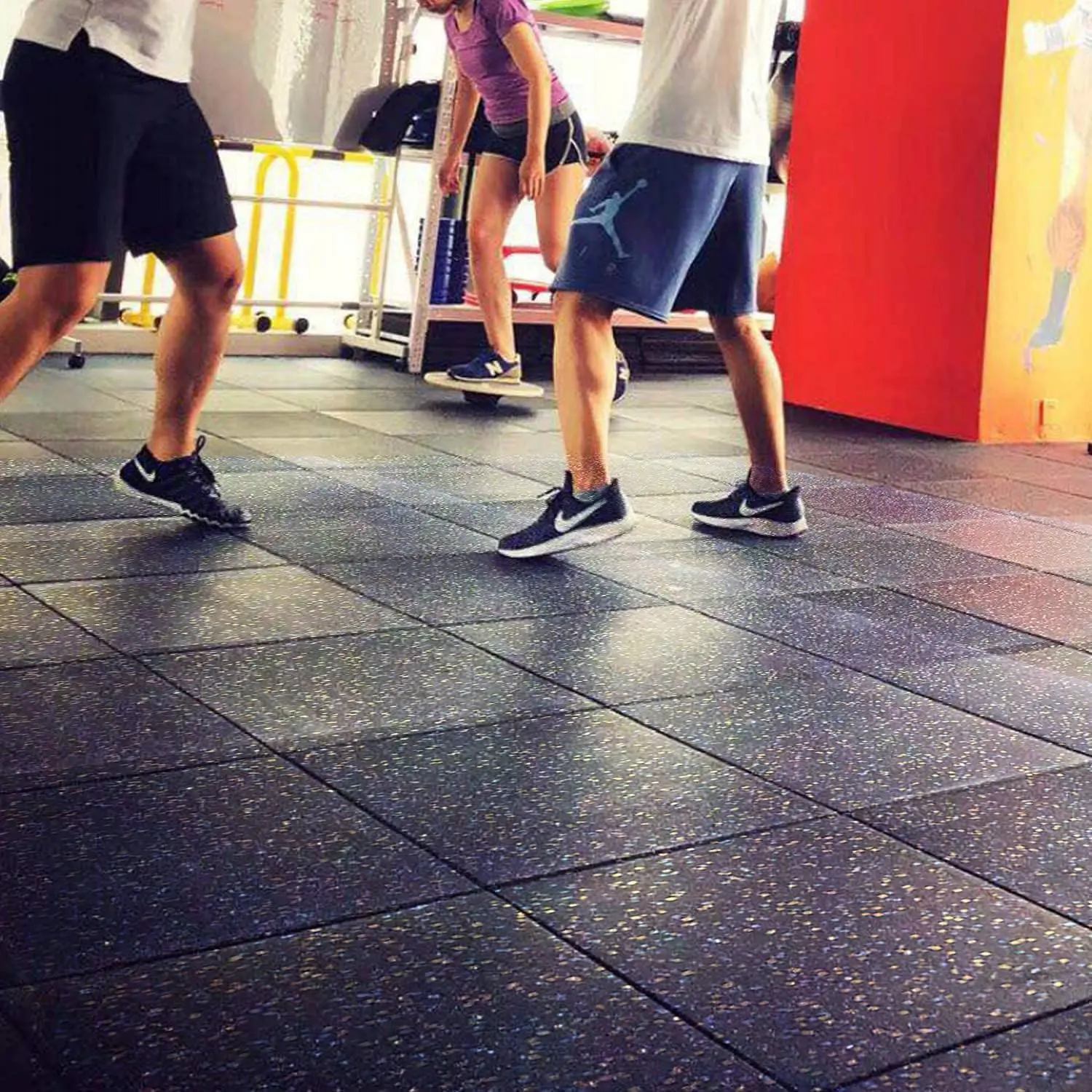 Elastic Weight Lifting Gym Rubber Flooring Tiles Gym Rubber Floor Mat With EPDM Granules