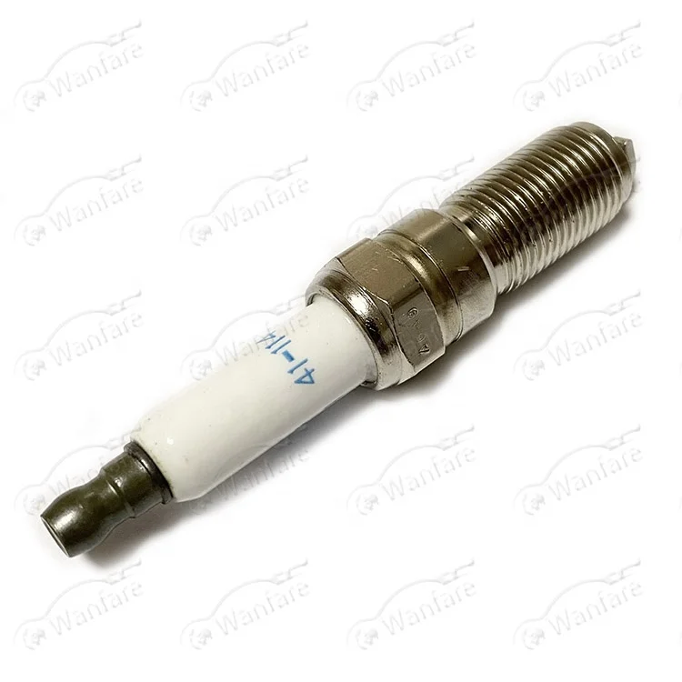 WHOLESALE CAR ENGINE PARTS SPARK PLUG HR8SII33W FOR BUICK CHEVROLET CORVETTE OEM 0242230615 12622441 41-114