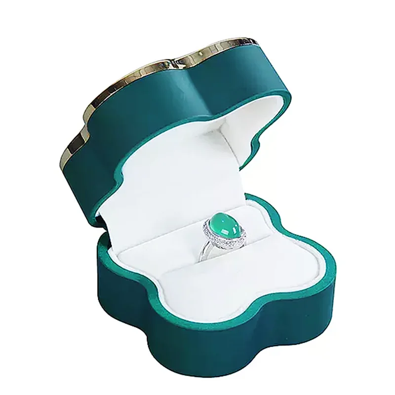 Direct Manufacturer Jewelry Box Plastic Piano Lacquer  Led Light Ring  Box