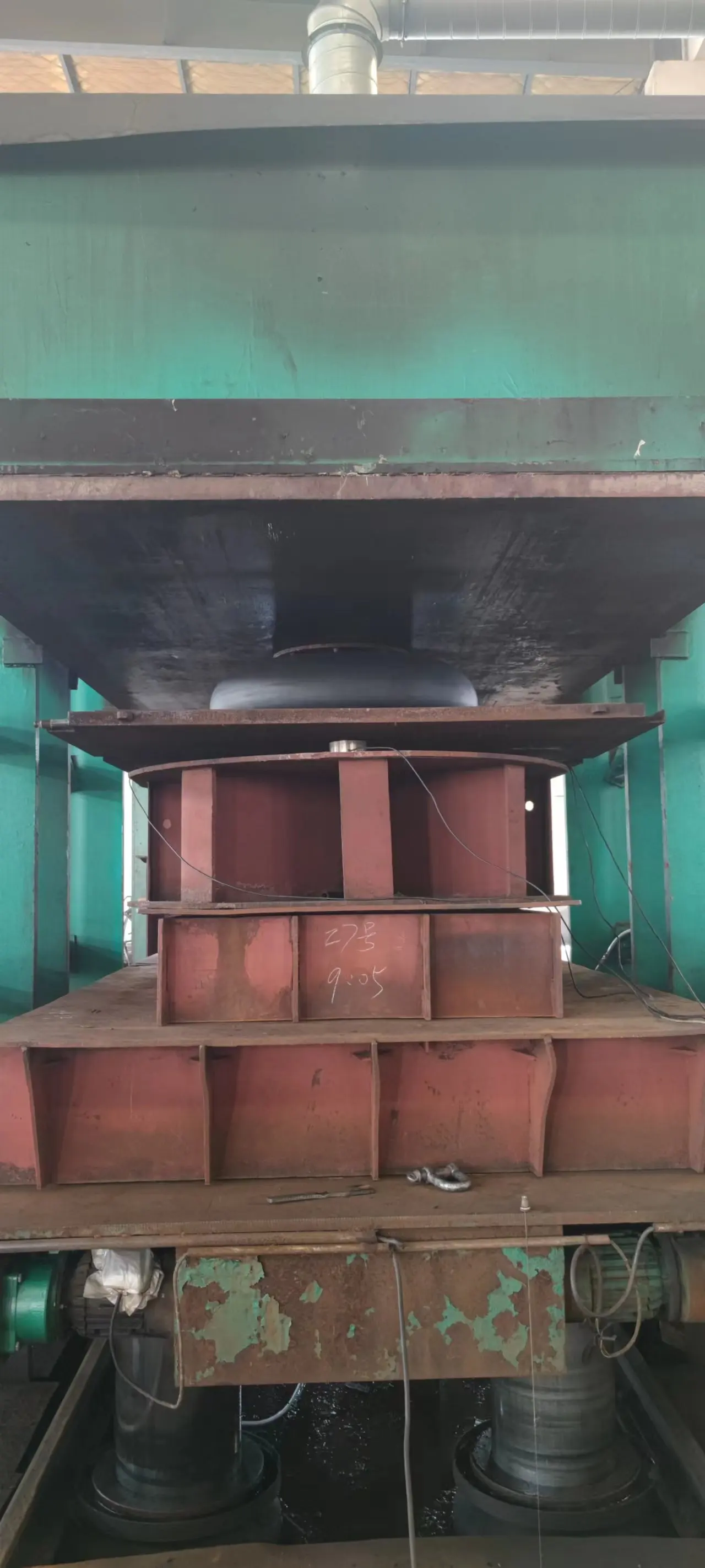 ZC1000H 1000*1500*1350mm Black Color Boat Of Cone Shape Tug Rubber Fender