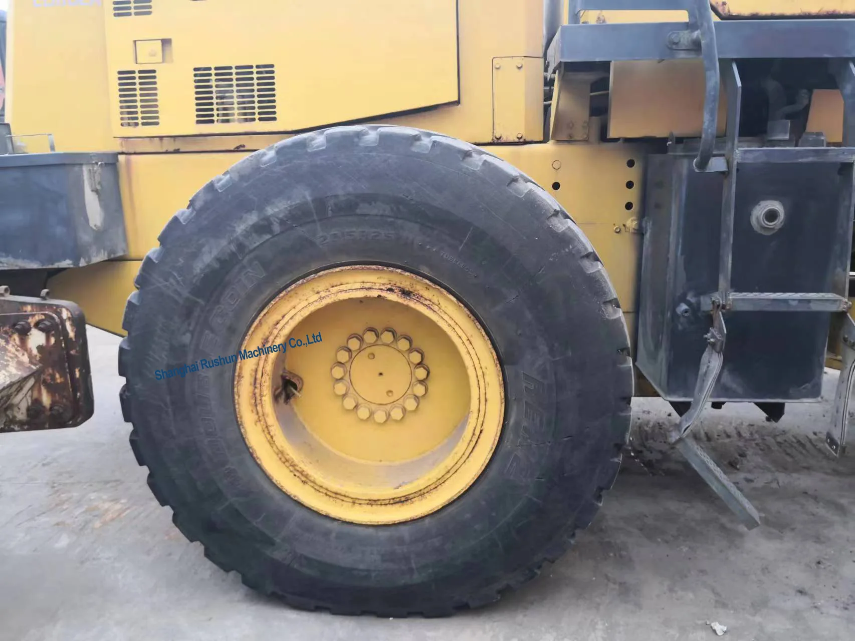 Cheap Price Excellent Condition Wheel Construction Machine Komatsu WA320 Used Loader For Sell