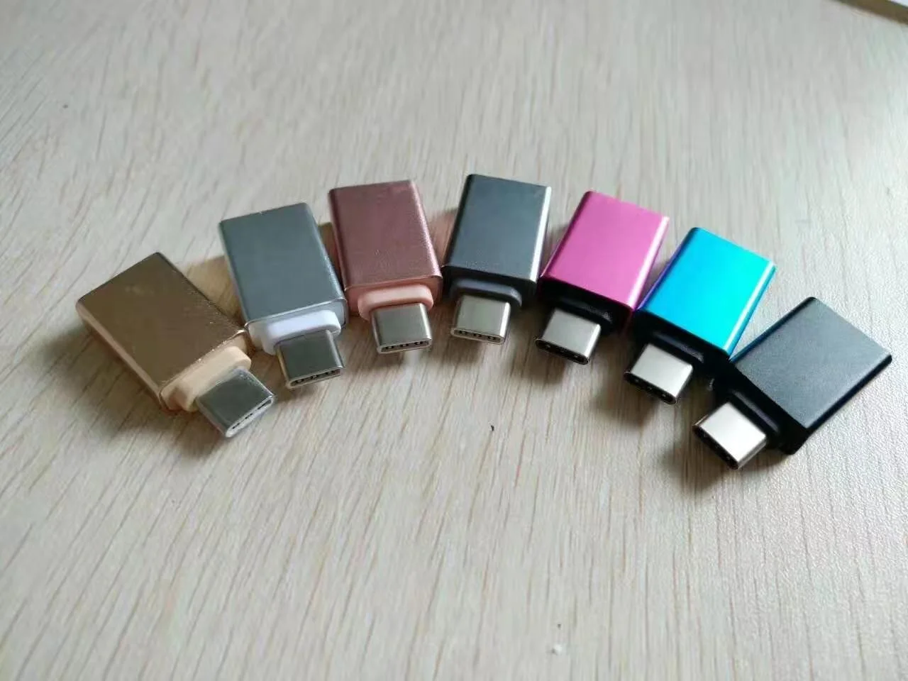 
OEM LOGO mix color Type C to USB Adapter,USB 3.1 Type C Converter Support Male to USB 3.0 Data Adapter 