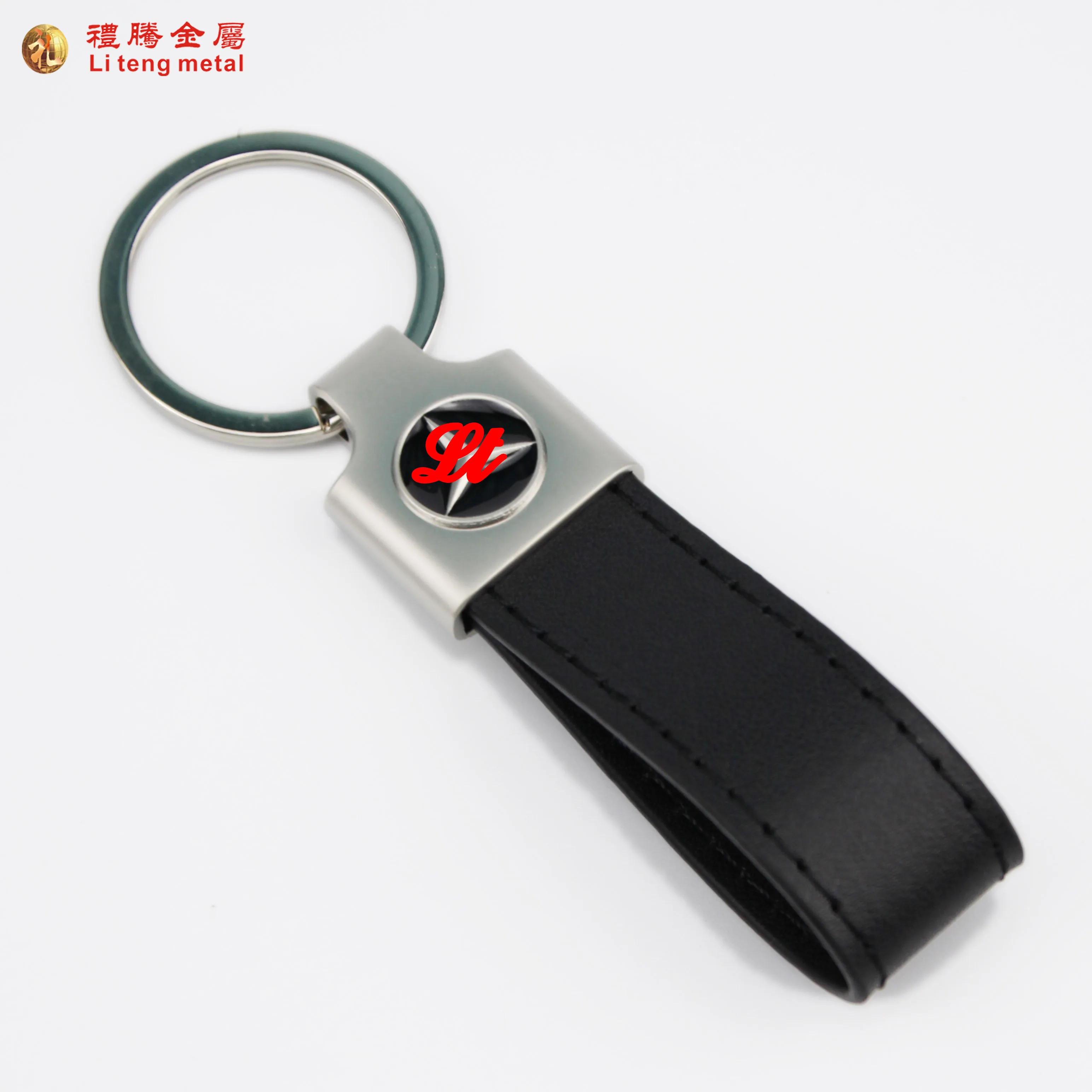 
3D keychain LOGO metal leather key chain factory custom genuine leather keyring Applicable to all kinds of car gifts keychain 