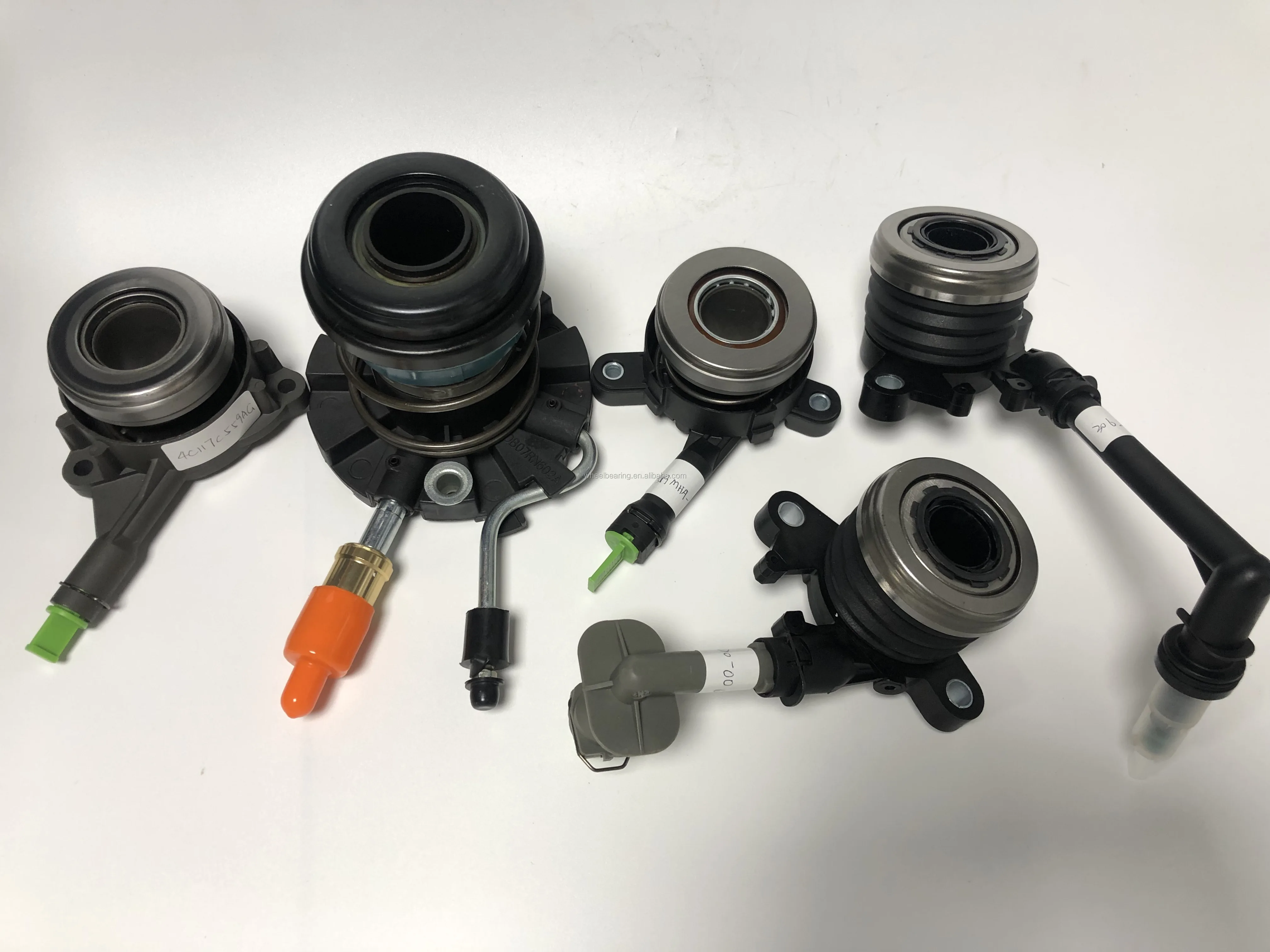 Auto Parts Clutch Central Slave Cylinder 8200 764 613 8200764613 8200 046 103 8200046103 For Nissan Renault