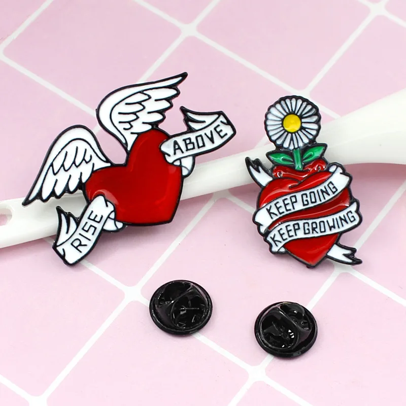 Fashion Red Flower Lapel Pin Heart Shape Soft Enamel Pins Custom Couple Brooch Pin Best Friend Gifts