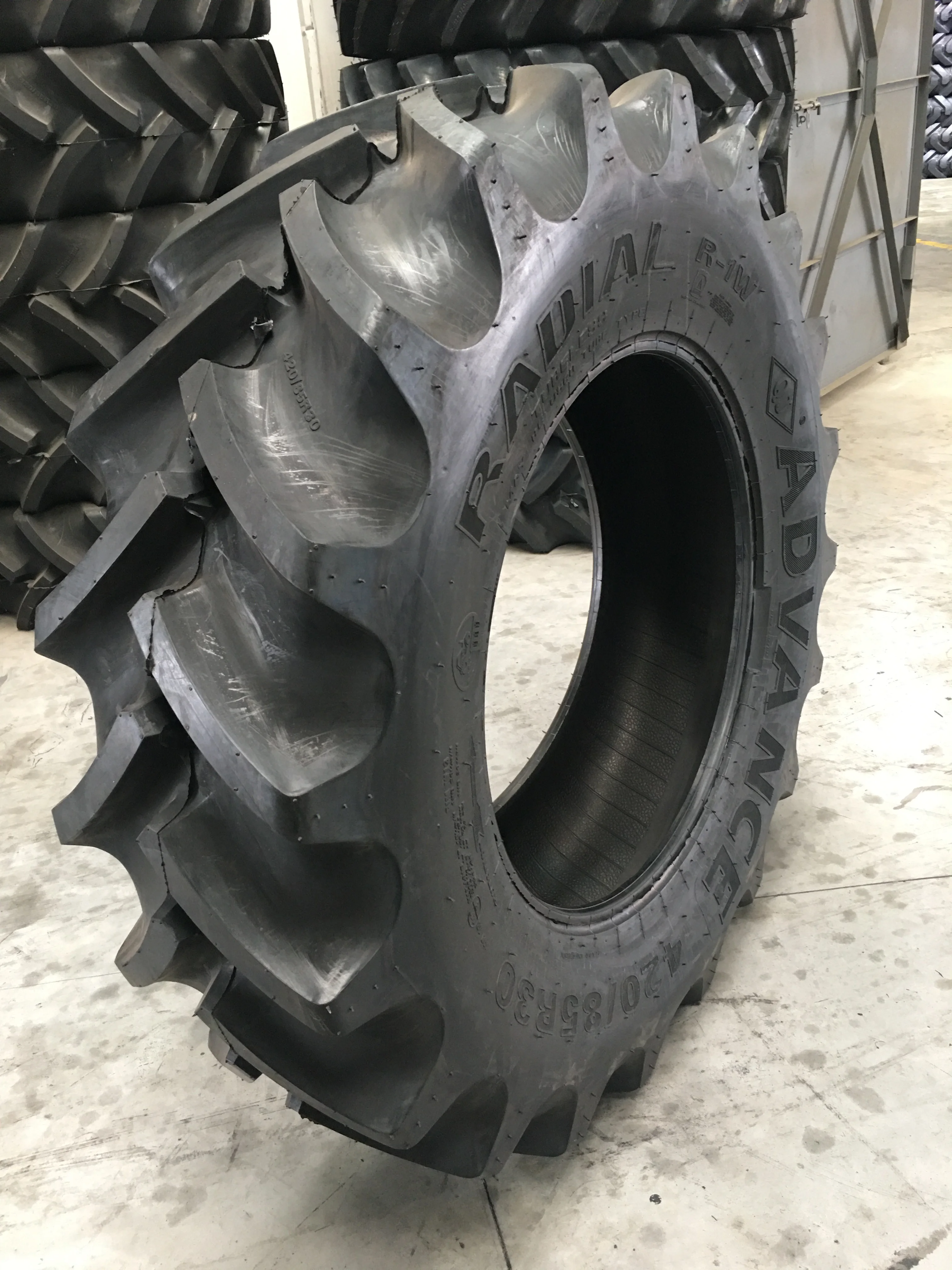 Made in China 480/70R28 Tire Bias Agricultural Tractor Tyres Factory Prices 6 Months Provided Advance Guizhou Online Support 140