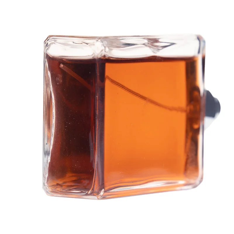 Wholesale spot square clear glass perfume bottle pressing spray essential oil fragrance high-grade sub-bottle
