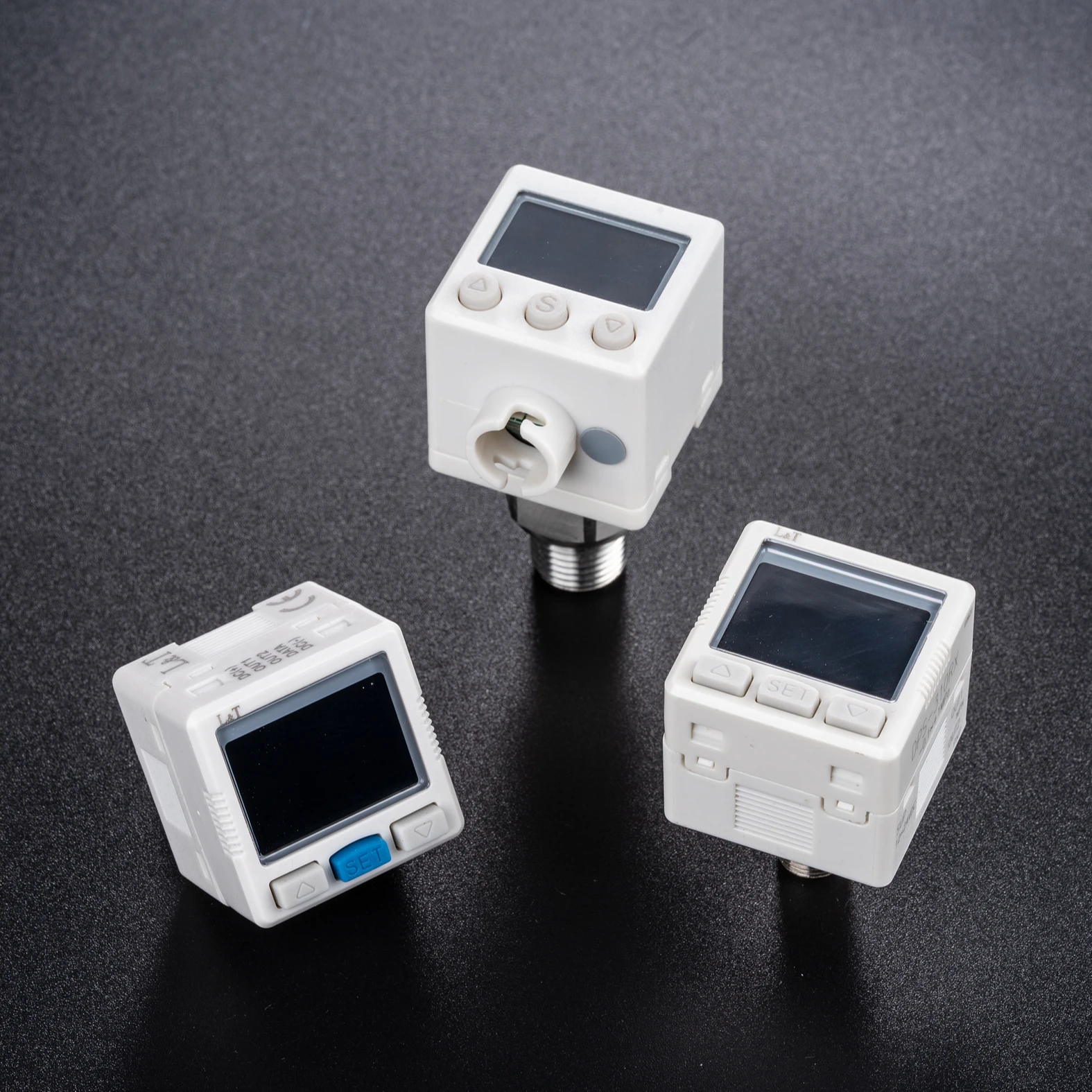 High Precision 0.01Kpa Digital Display Air Pressure Switch ZSE30A Communication Pressure Gauge Digital Pressure Switch