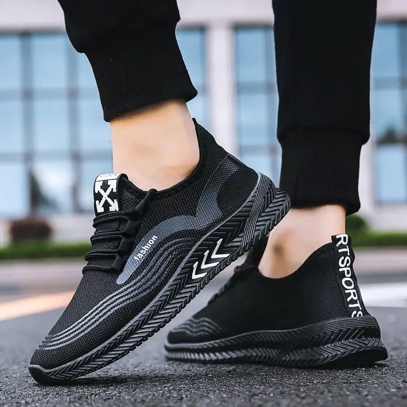 Hot Selling High Quality Stock Shoes Original Stock Lots Sports Shoes for Men Mixed Shoes Stock Sepatu Sneakers Pria