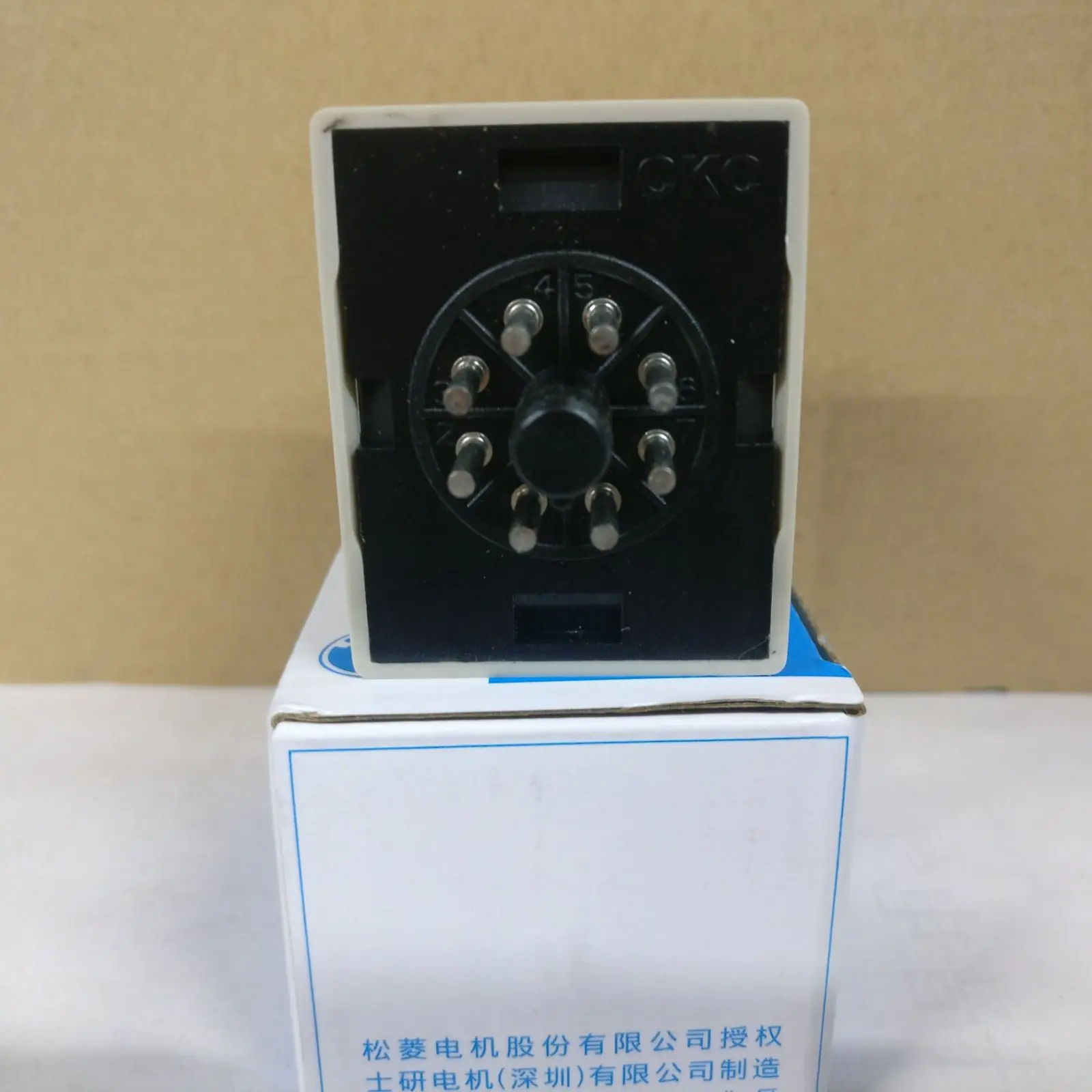 New original CKC AH3-2 AH3-3 timer relay AC220 AC24 DC24 round 8-pin