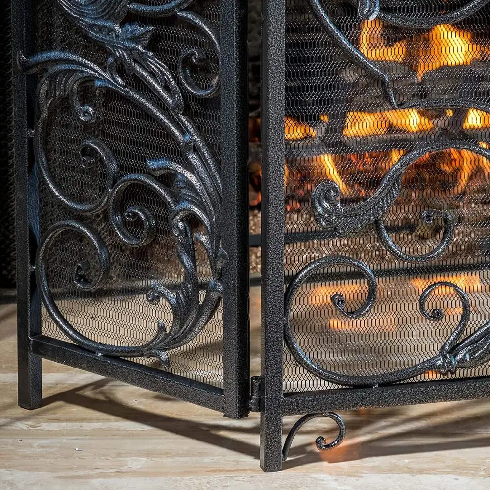 Nordic amorous feelings iron art screen is complex and luxuriant decorative pattern adds protection and elegant fireplace screen