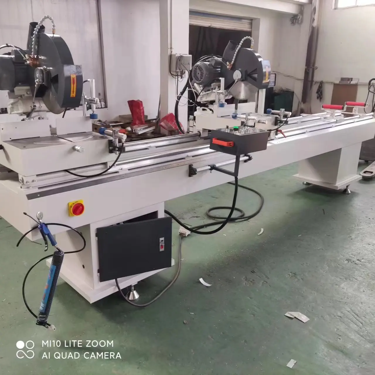 Industrial Automatic Window Door Miter Saw Deep Processing Double Head PVC Aluminum Cutting Machine