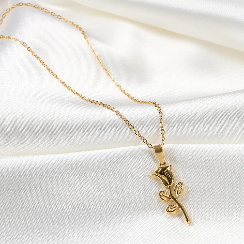 Factory Custom Made Stainless Steel Jewelry Charm Pendant For women