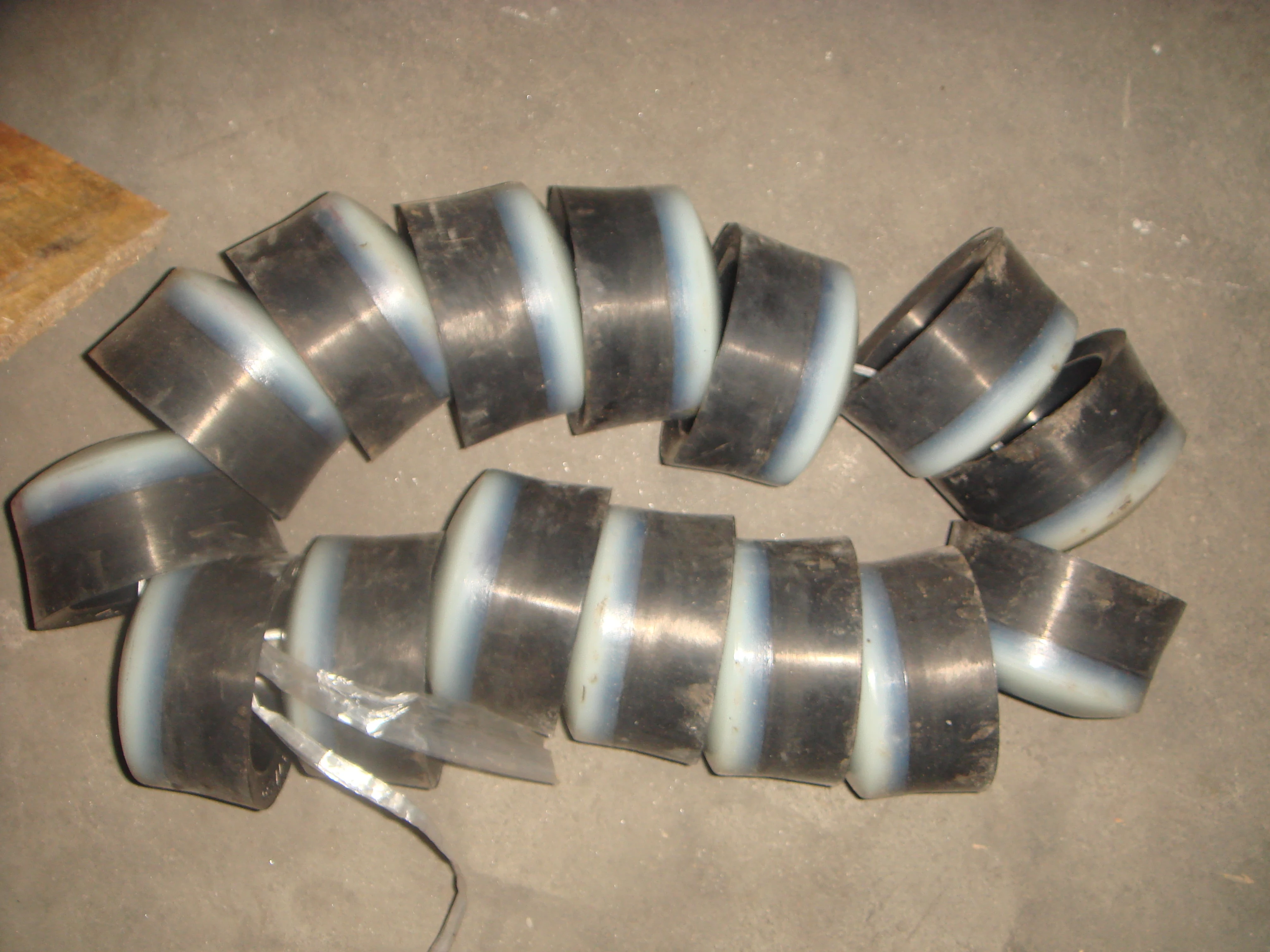 Piston for BW250 mud pump spare parts on HYDX-5 full hydraulic drilling rig