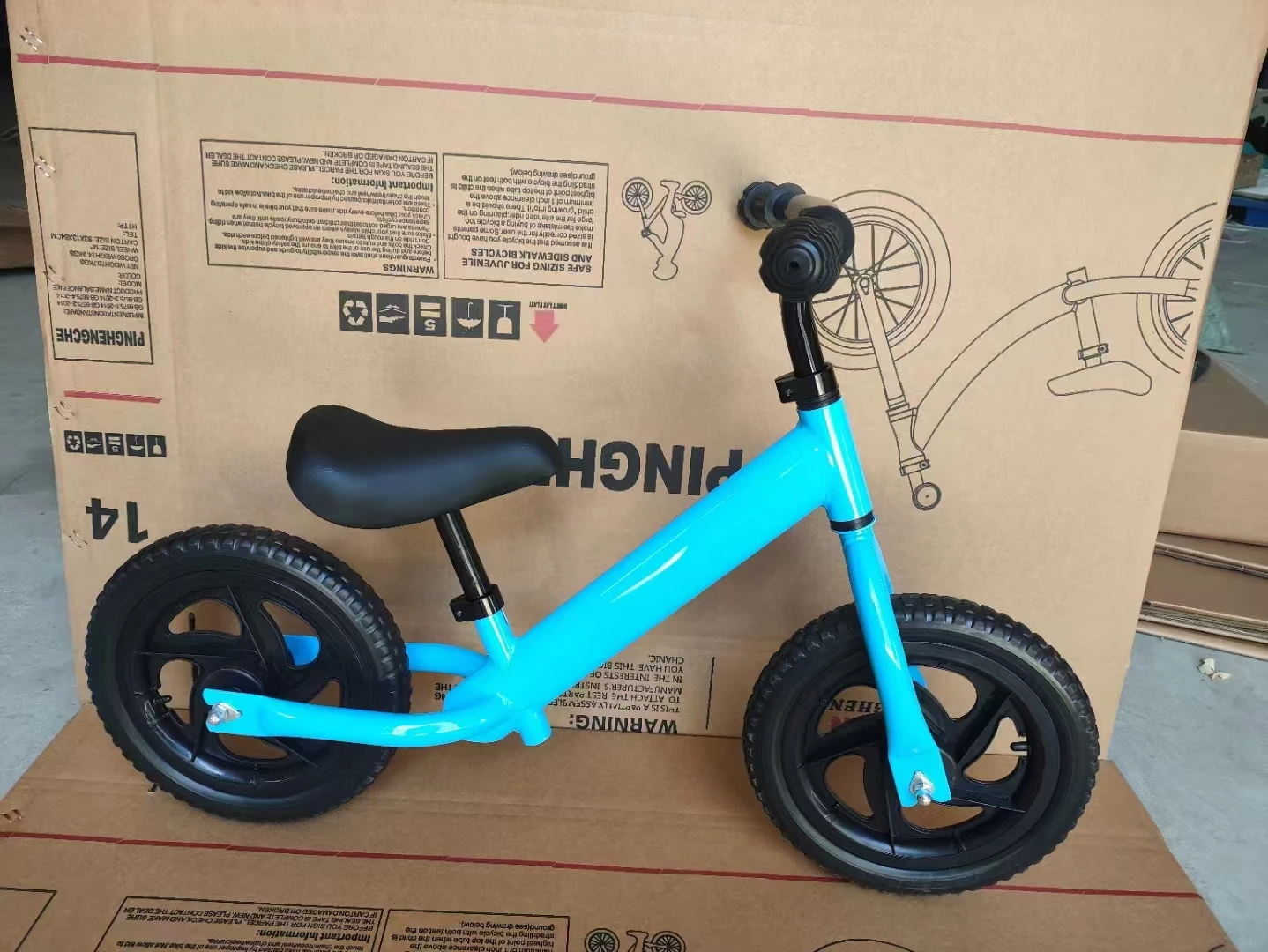 Wholesale Distribute SA Popular Baby 12Inches Bearing Bikes Boys Girls Running Bike Children Toddler Walking Balance Bicycle