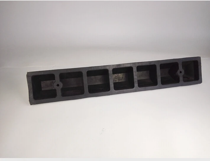  Reflective Anti UV Rubber Wheel Stoppers Parking Curb