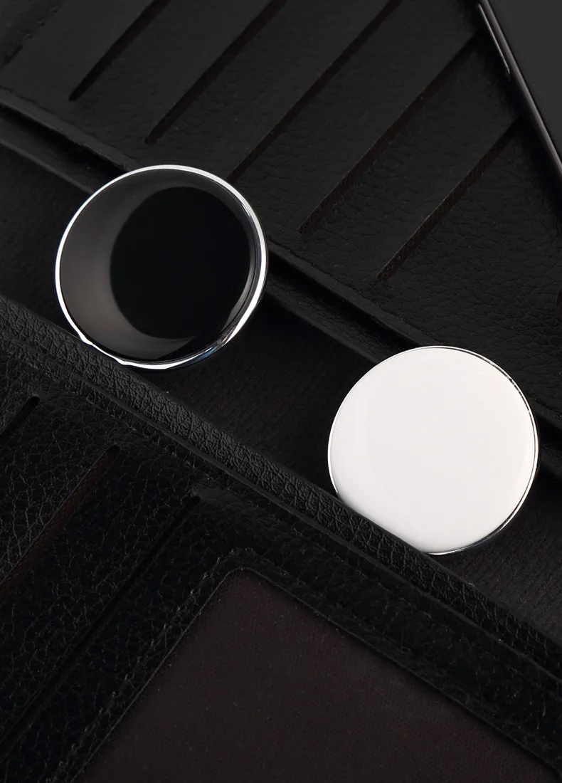 Wholesale New Pets Trackers Portable Round Waterproof Cat Dog Locator Pet Tracker