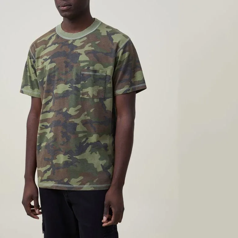 OEM Casual Style Camouflage T-shirt For Men Round Neck Pocket Shirts Battle Fatigues Cotton Top