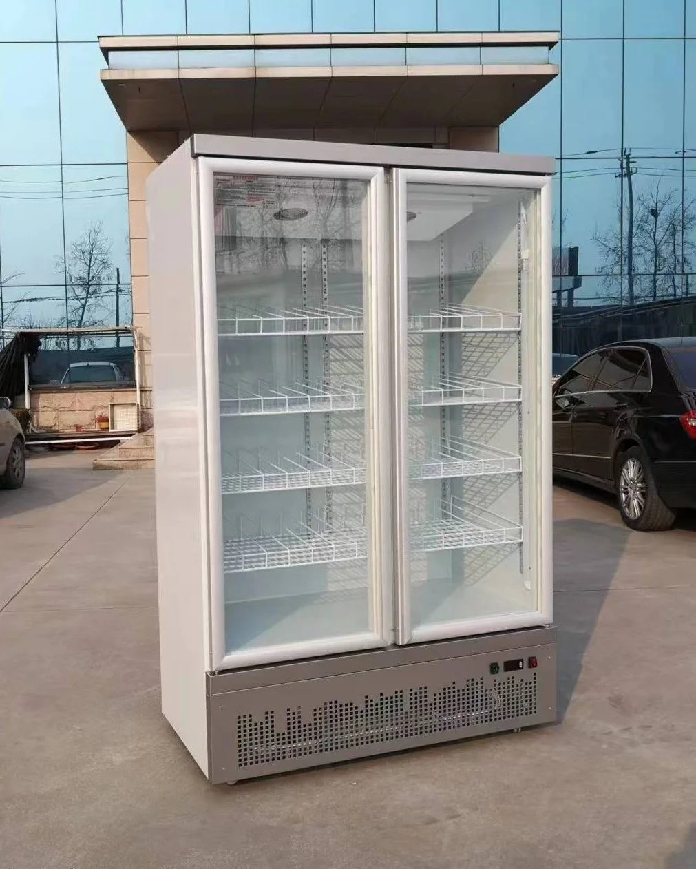 supermarket drinks fridge display refrigerator vertical glass door beverage storing showcase chiller beverage refrigerator