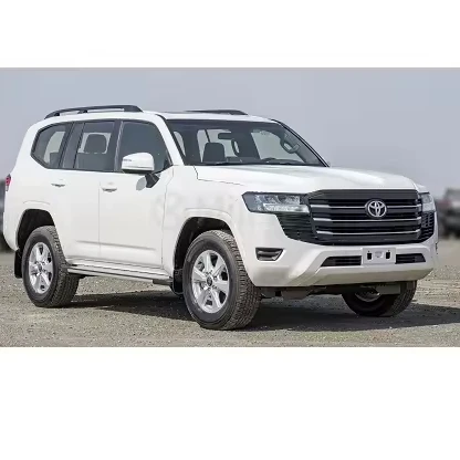 Отличное состояние используемые 2022 2023 TOYOTA LAND CRUISER LC300 GXR 3.3D белые внедорожные автомобили lhd rhd для перевозки быстрая доставка