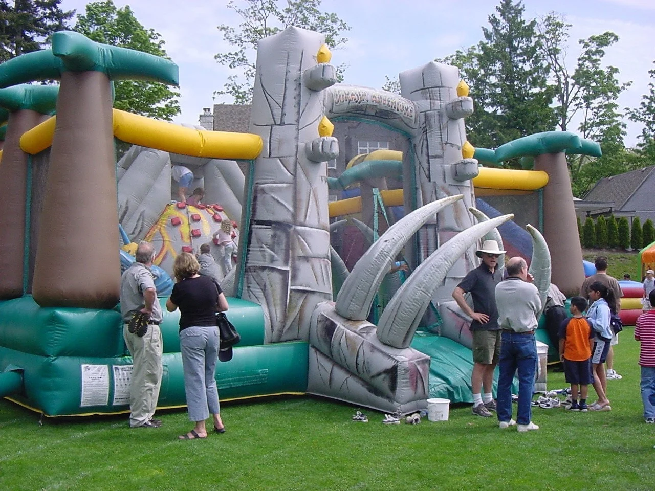 Jurassic Adventure Dinosaur Theme Bounce House Combo Thrilling Inflatable Customized Park