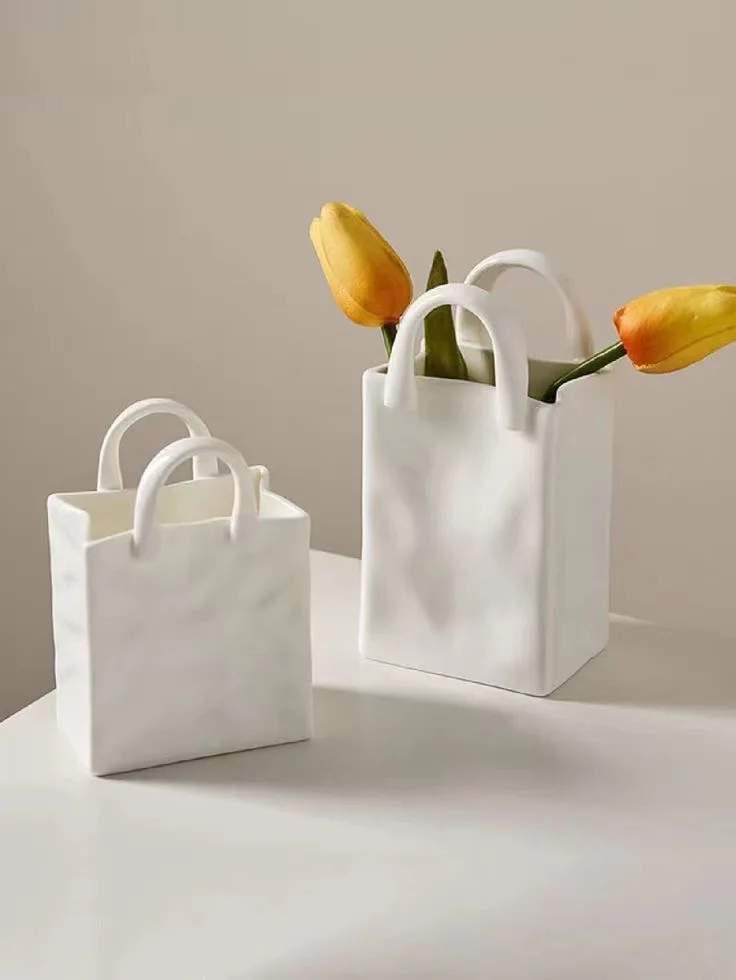 White Handbag Ceramic Vases For Flowers Small Cute Bone Porcelain Vase Tabletop Container Decorative Modern Home Decor