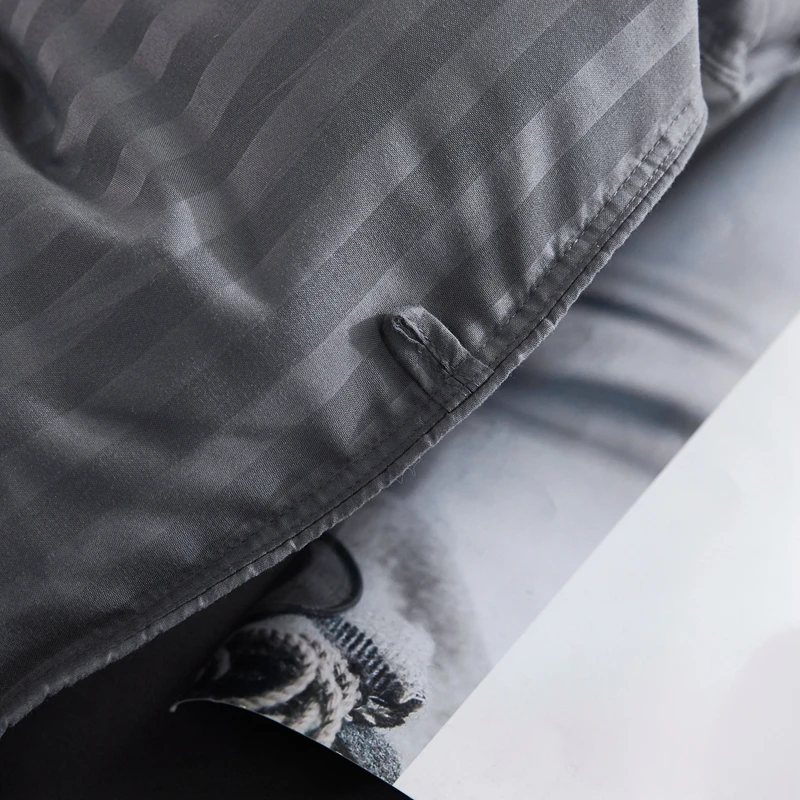 Wholesale Price Cheap Quilt Chemical Fiber Quilt All Season Handmade 100% Polyester Adult Thickened Skin-friendly Filling Gray