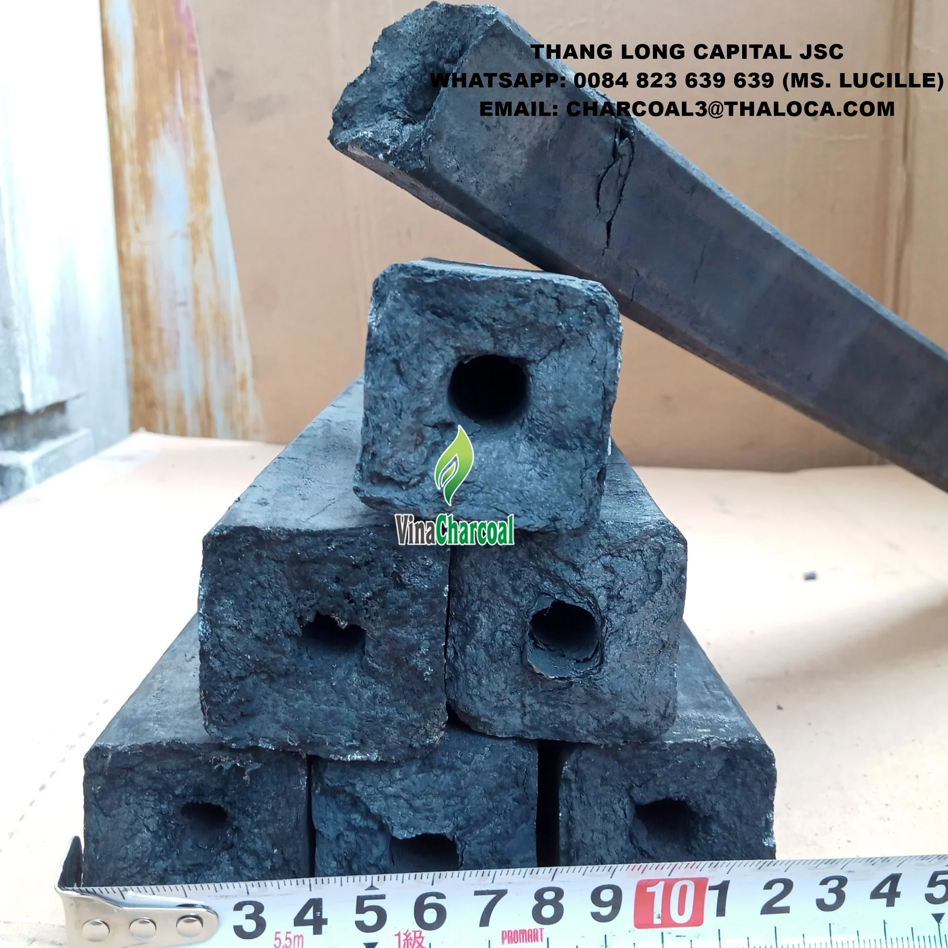 Bamboo Briquette Charcoal/ Wooden Sawdust Charcoal Briquette No Smoke