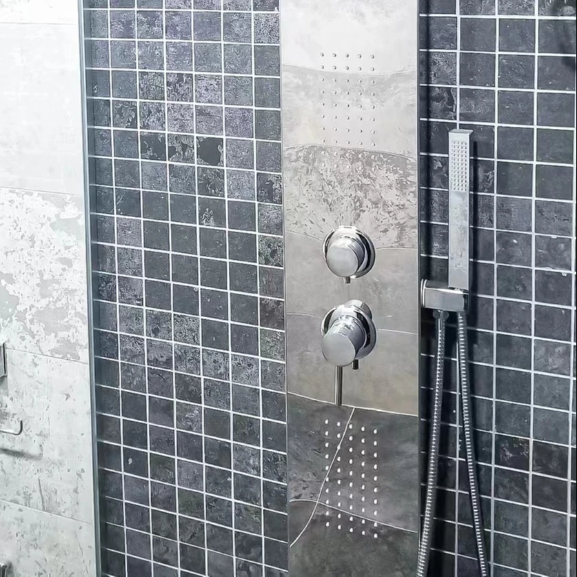 Large Family Guest House with Living Room 2 Bed 2 Bath Detachable Container Guest House for VIP with Open Kitchen