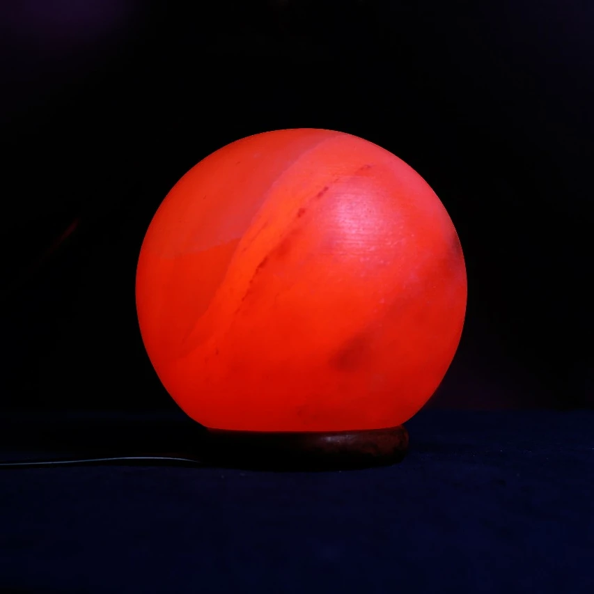 2020 new natural himalayan crystal pink rock table lamp