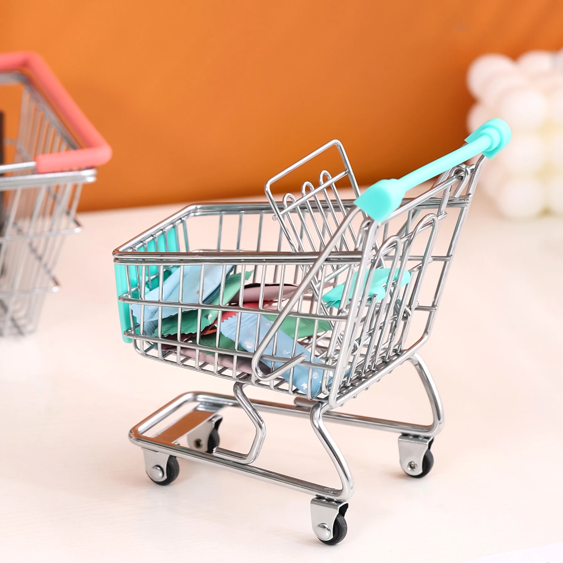 Desktop Decoration Finishing Toys Mini Stainless Steel Shopping Trolley Shopping Cart Toys
